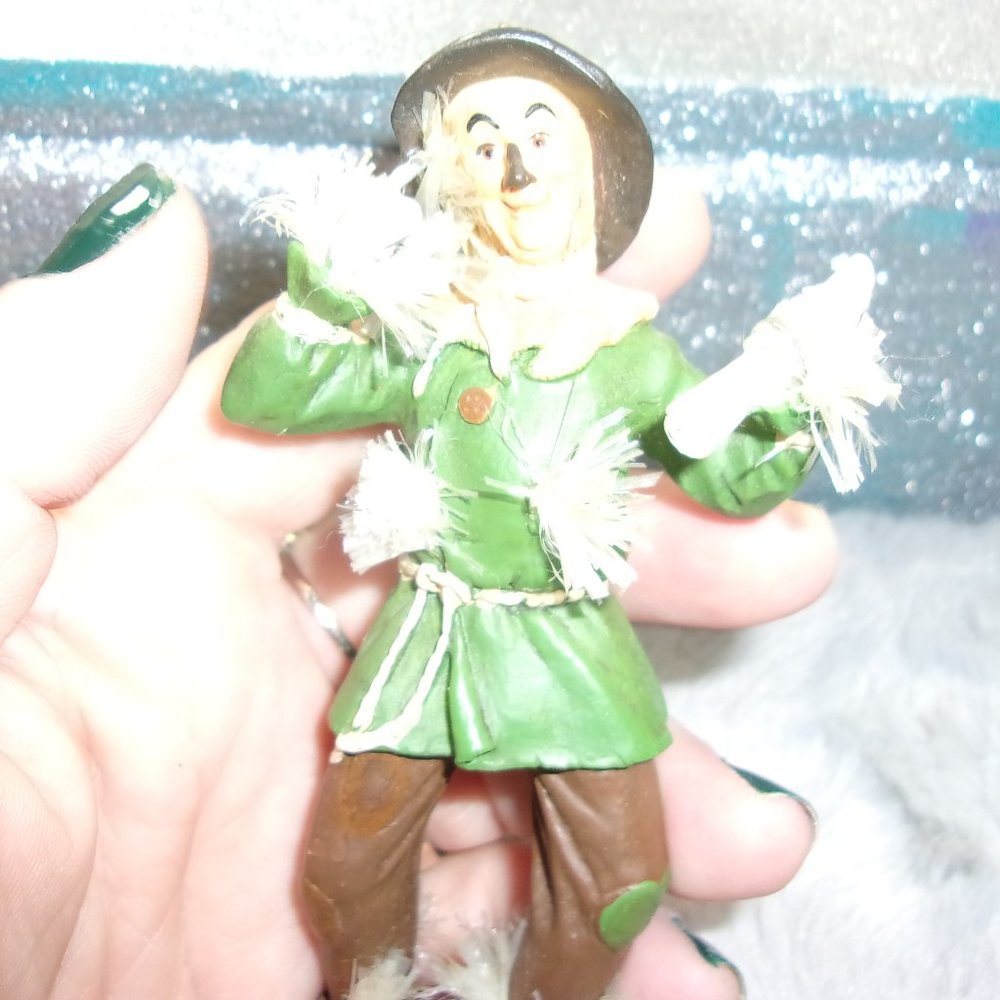 HXS-22 SET OF 2 HALLMARK WIZARD OF OZ ORN. SCARECROW AND TINMAN - Picture 9 of 12